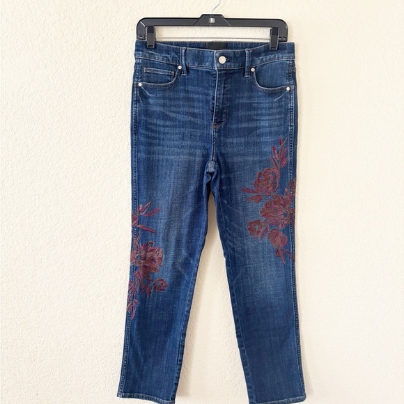 WHBM High-Rise Everyday Soft Denim™ Embroidered Straight Jeans Size 6 - Picture 2 of 13